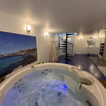 Mieuxqualhotel Jacuzzi Privatif La Parenthese Bordeaux Exterior foto