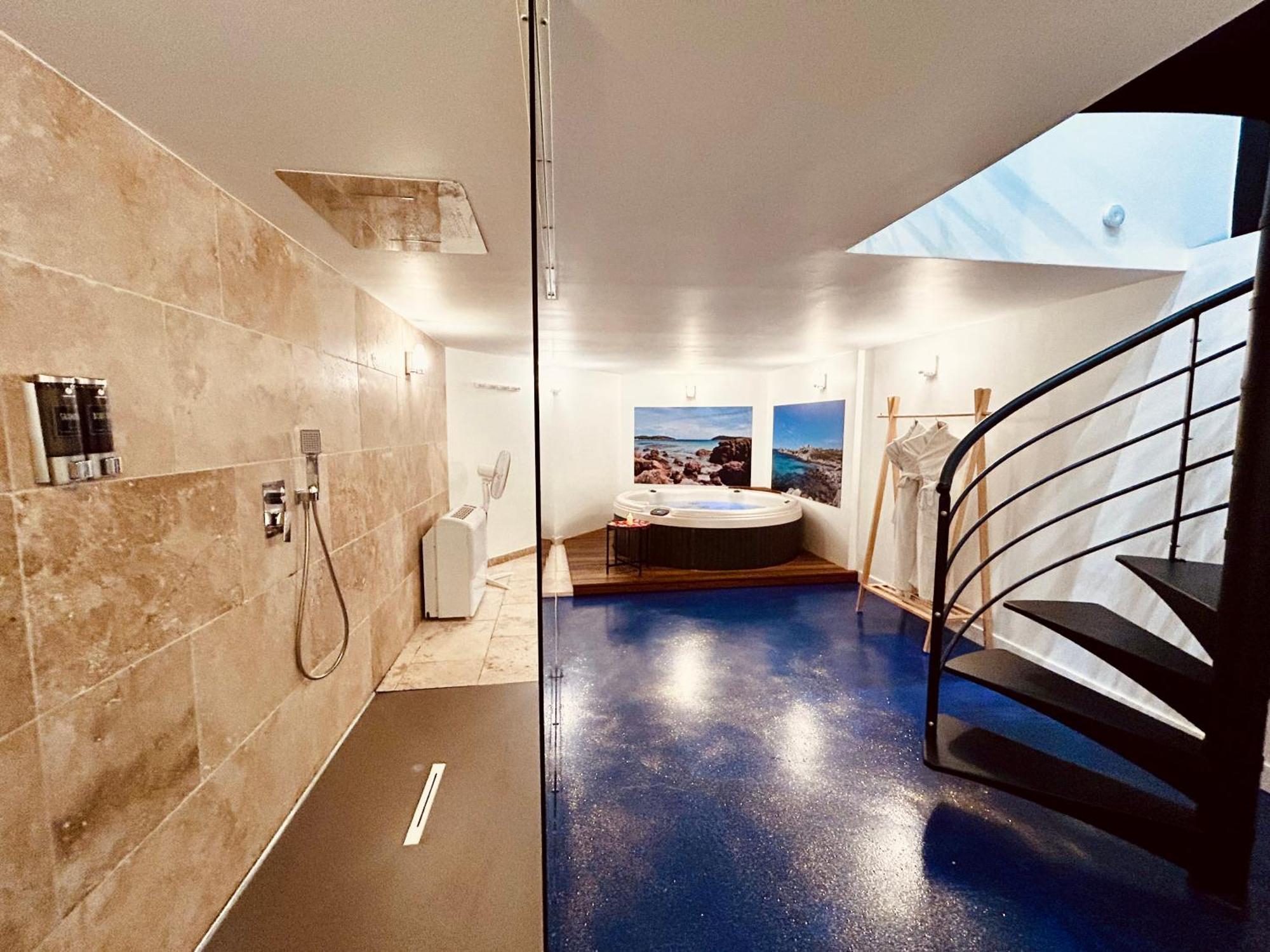 Mieuxqualhotel Jacuzzi Privatif La Parenthese Bordeaux Exterior foto